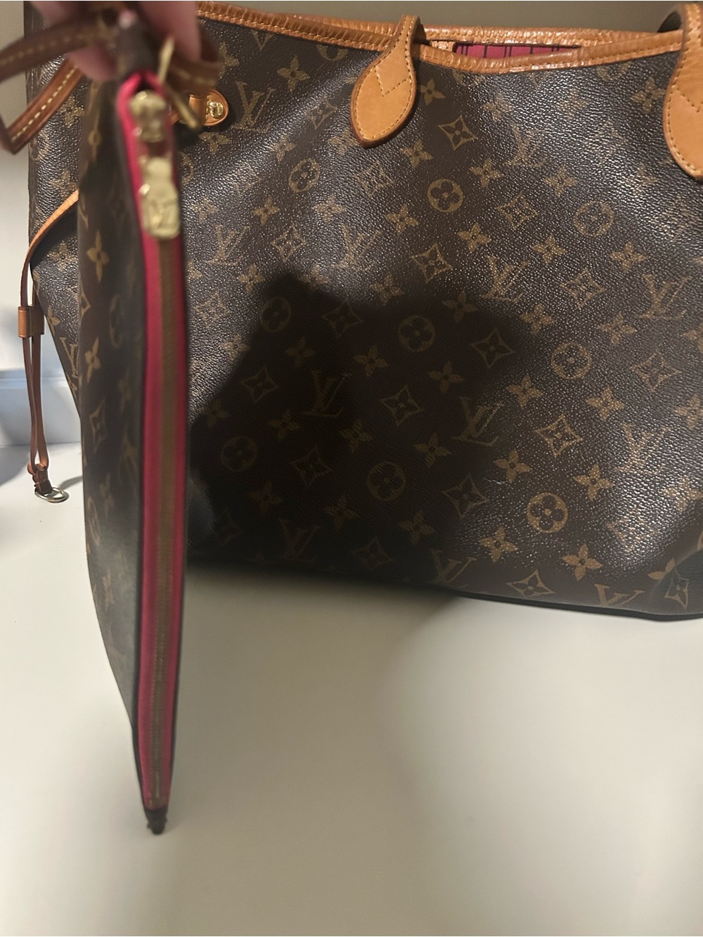 Louis Vuitton Neverfull Monogram GM bag & wristlet - Picture 14 of 15